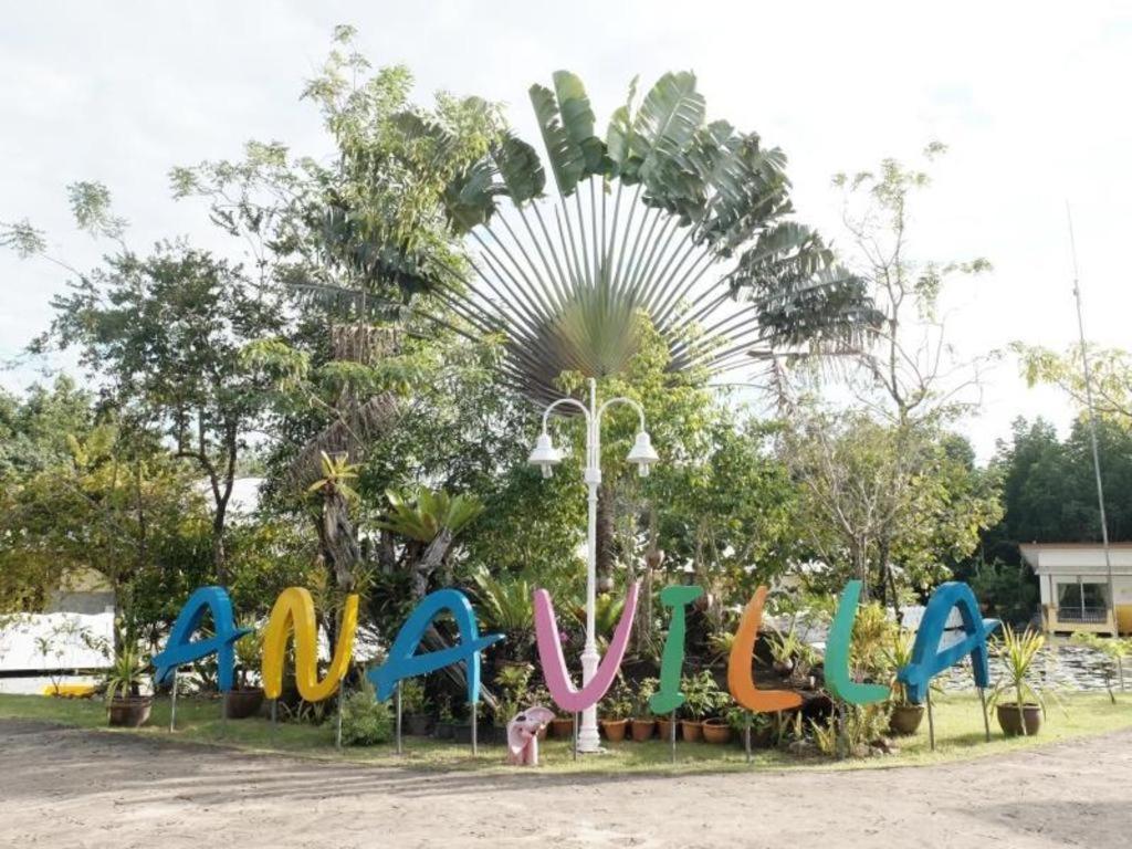 Anavilla Tangke Resort Khanom Kültér fotó