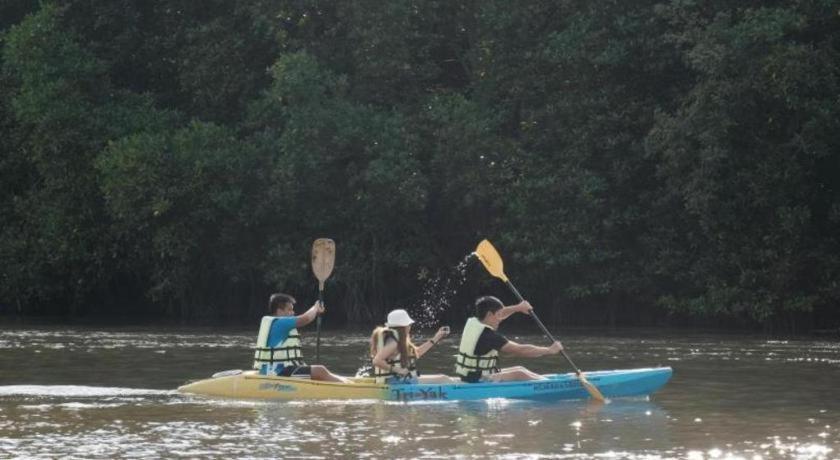 Anavilla Tangke Resort Khanom Kültér fotó