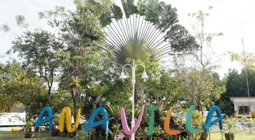 Anavilla Tangke Resort Khanom Kültér fotó